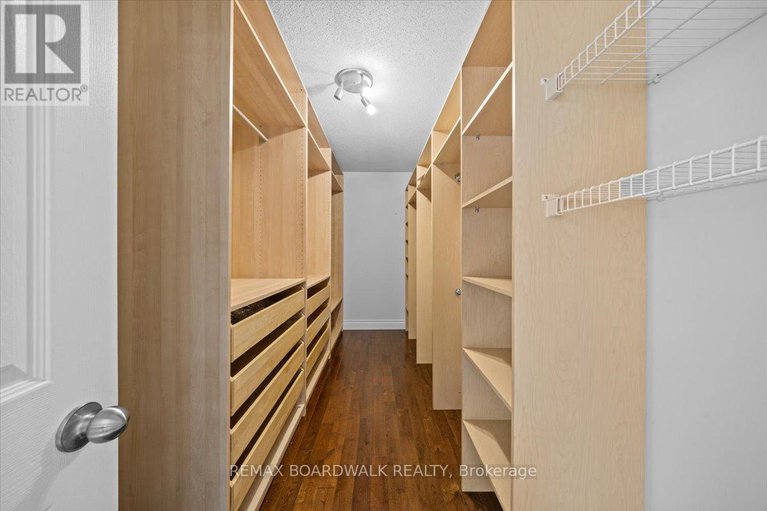 29344608/7089-bush-drive/greely/ottawa/ontario/K4P1M8_27