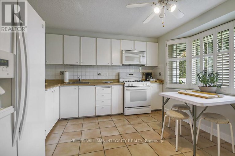 28457044/58-lindhurst-crescent/briargreen/ottawa/ontario/K2G0T7_5