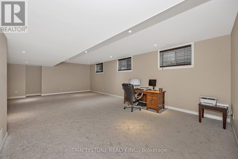 28903888/452-landswood-way/stittsville-south/ottawa/ontario/K2S0A4_34