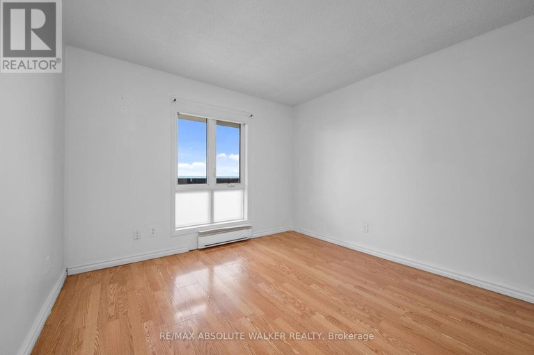 28617680/1606-158c-mcarthur-avenue/vanier/ottawa/ontario/K1L8E7_15