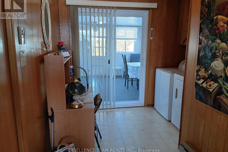 29361239/91-victoria-street-w/alexandria/north-glengarry/ontario/K0C1A0_10