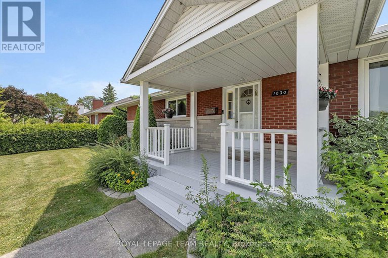 28624238/1830-kerr-avenue/mckellar-heights/ottawa/ontario/K2A1J3_4