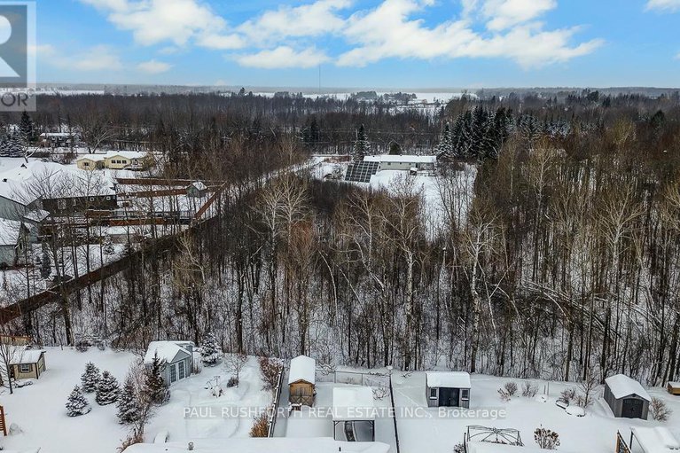 29306018/129-tradewinds-crescent/north-grenville-twp-kemptville-south/north-grenville/ontario/K0G1J0_30