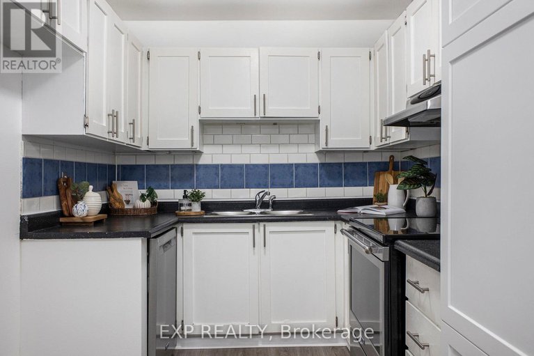 28744467/68-30-baneberry-crescent/glencairnhazeldean/ottawa/ontario/K2L2Y4_10