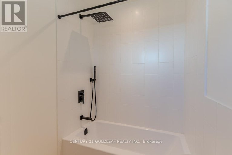 29088434/29-crownhill-street/beacon-hill-south/ottawa/ontario/K1J7K3_22