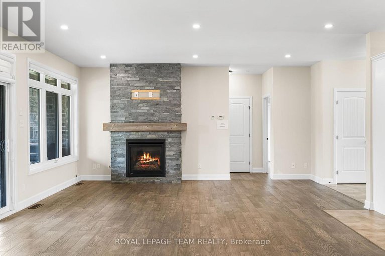 28362636/2500-kearns-way/osgoode-twp-north-of-reg-rd-6/ottawa/ontario/K4P1R9_8