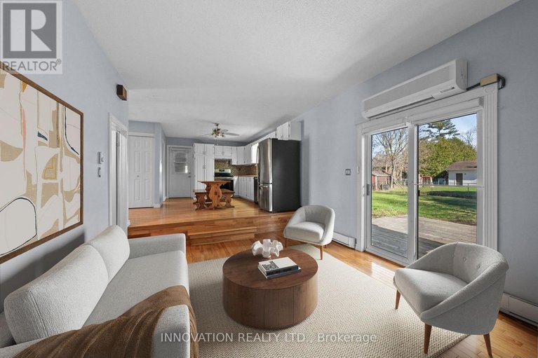 29648459/114-poole-street/fitzroy/ottawa/ontario/K0A1X0_13