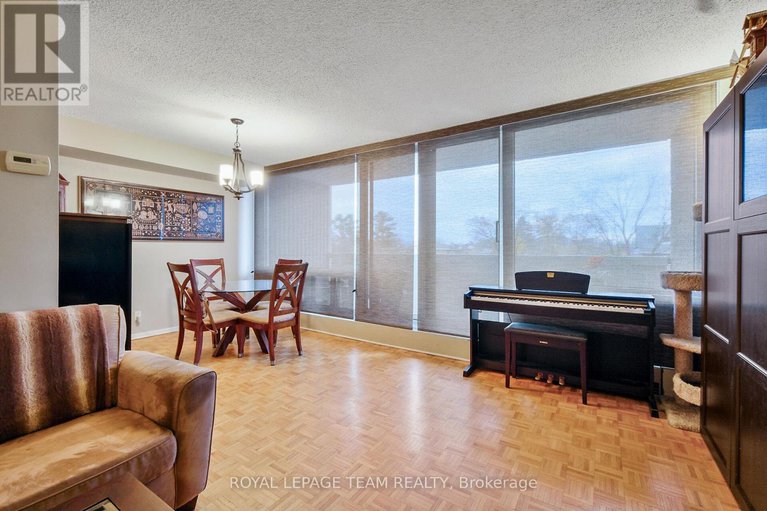 28802075/209-265-poulin-avenue/britannia/ottawa/ontario/K2B7Y8_41