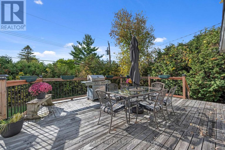 29001391/5298-hillcrest-drive/manotick-long-island-nicholls-island/ottawa/ontario/K4M1E6_26