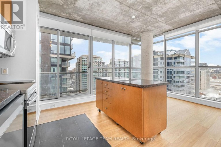 29581109/2106-179-george-street/lower-townbyward-market/ottawa/ontario/K1N1J8_20