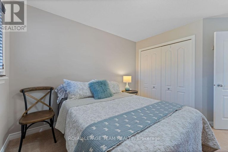 29011839/141-trail-side-circle/springridgeeast-village/ottawa/ontario/K4A5B3_27