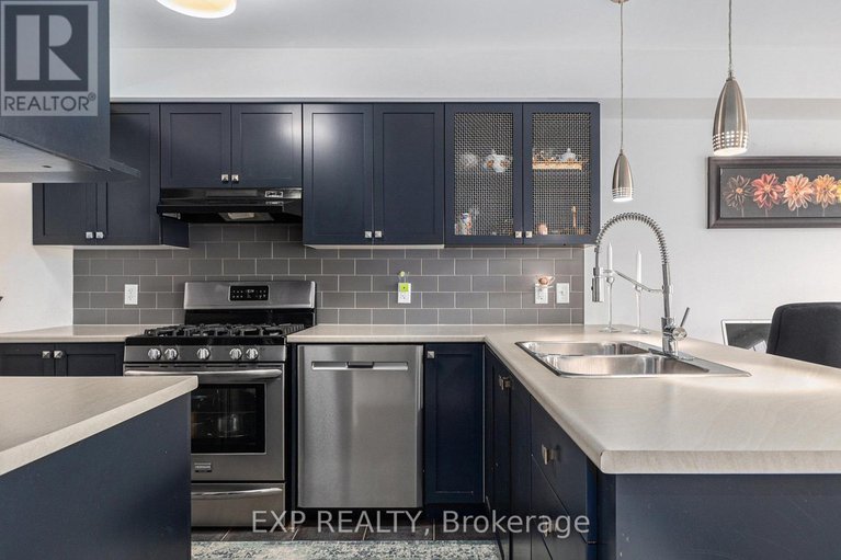 29369777/407-heathrow-private/stittsville-south/ottawa/ontario/K2S0M9_10