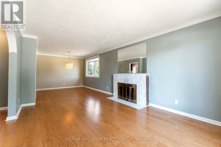 28737782/1921-navaho-drive/bel-air-heights/ottawa/ontario/K2C0T5_7