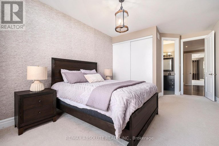 28641840/17-rutherglen-terrace/morgans-grantsouth-march/ottawa/ontario/K2K3A5_28