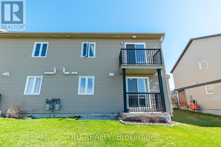 29675805/101-189-eliot-street-sw/town-of-rockland/clarence-rockland/ontario/K4K0G4_20