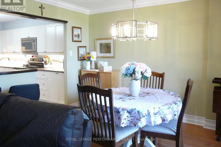 28726719/404-200-lafontaine-avenue/vanier/ottawa/ontario/K1L8K8_8