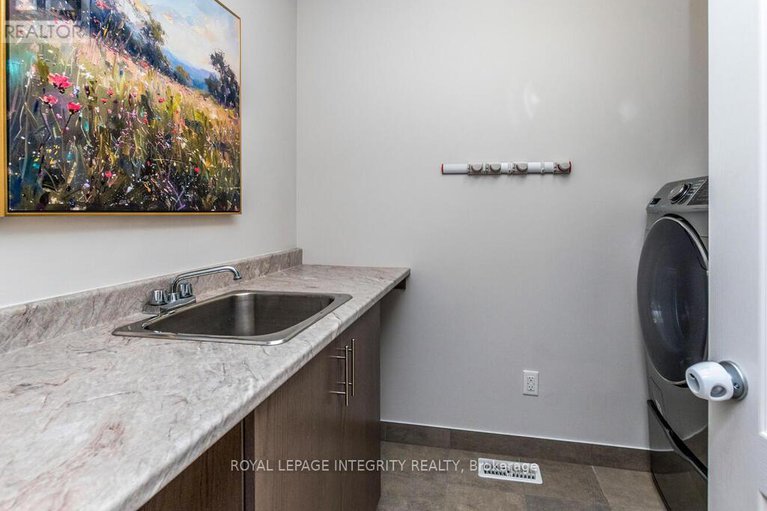 29027119/633-cartographe-street/camelot/ottawa/ontario/K4A1B6_29