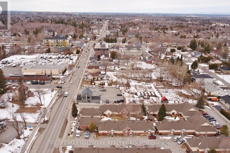 29541086/3-daphne-crescent/stittsville-south/ottawa/ontario/K2S1Y1_2