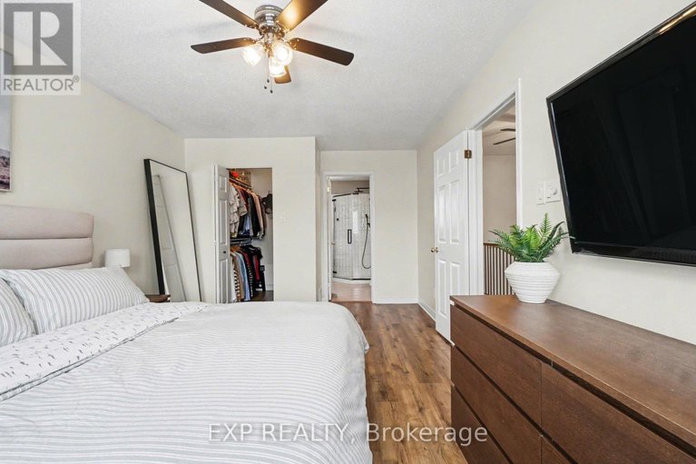 29399476/710-princess-louise-drive/fallingbrookridgemount/ottawa/ontario/K4A3G9_21