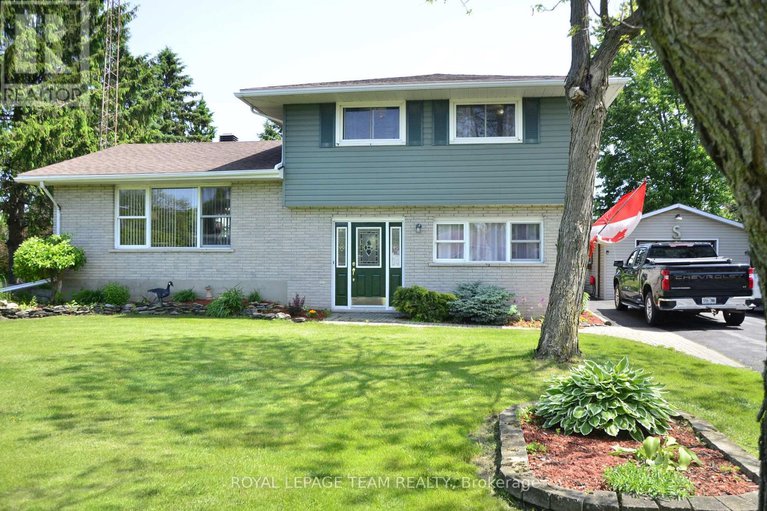 28426387/4951-hwy-31-bank-street-n/south-dundas-williamsburgh-twp/south-dundas/ontario/K0C2H0_3