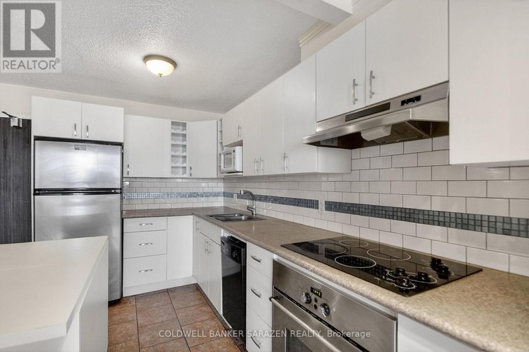 29280875/2305-1785-frobisher-lane/riverview-park/ottawa/ontario/K1G3T7_17