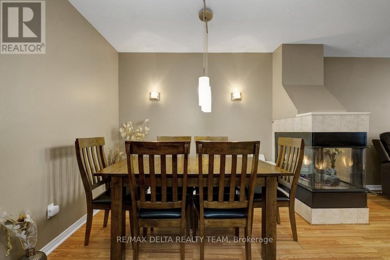 29163520/1590-cedar-mills-road/chateauneuf/ottawa/ontario/K1C7M1_12