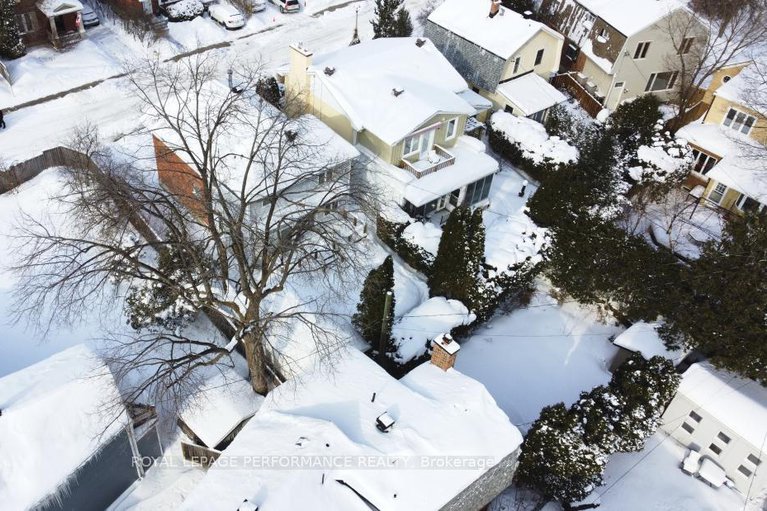 29349963/6-elmdale-avenue/lindenlea/ottawa/ontario/K1M1A4_39