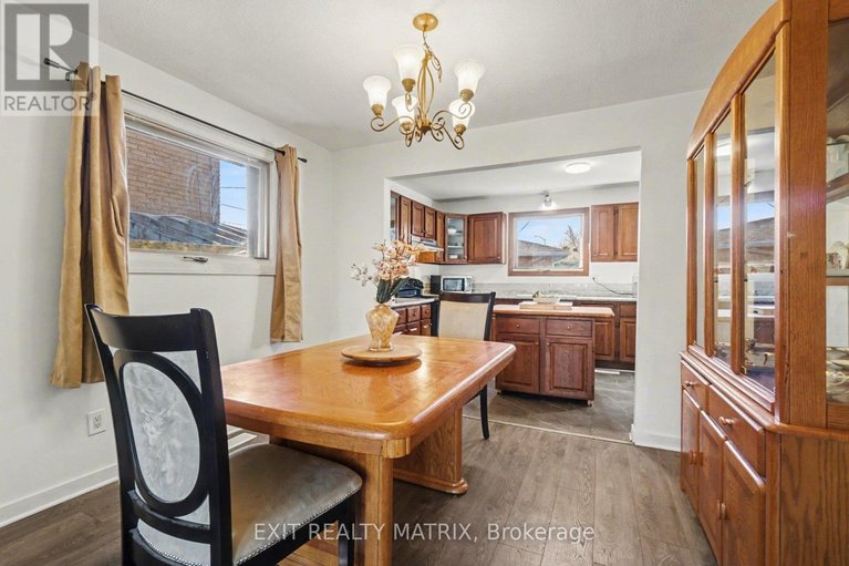 29680683/1864-lenester-avenue/mckellar-heightsglabar-park/ottawa/ontario/K2A3W8_11