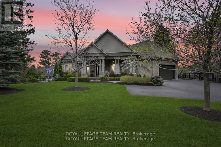 28487083/5591-manotick-main-street/manotick-village-manotick-estates/ottawa/ontario/K4M1A4_2