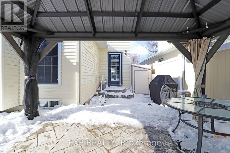 29406077/39-barra-avenue/glencairnhazeldean/ottawa/ontario/K2L2R9_32