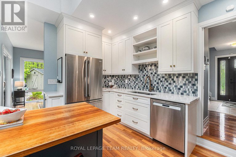 28446452/2259-fitzroy-street/fitzroy/ottawa/ontario/K0A1X0_20