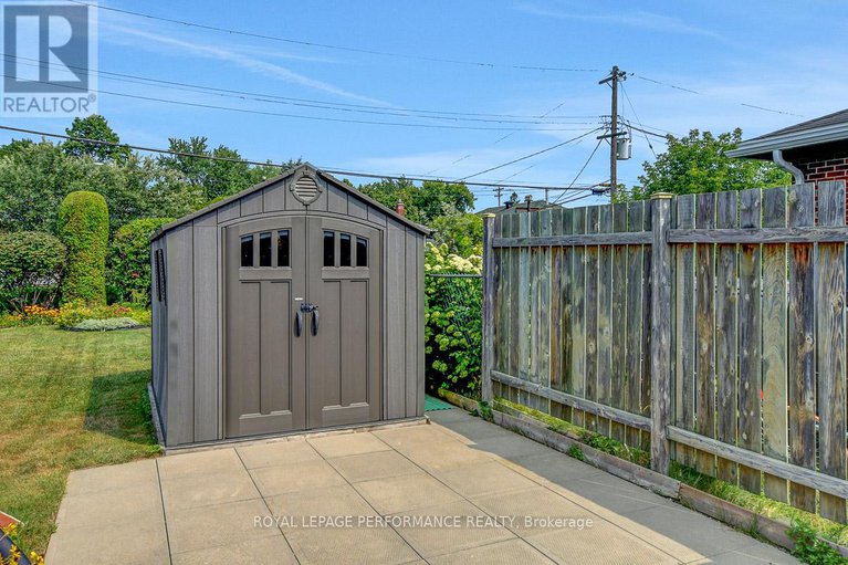 28697255/617-gardenvale-road/castle-heightsrideau-high/ottawa/ontario/K1K1E5_39