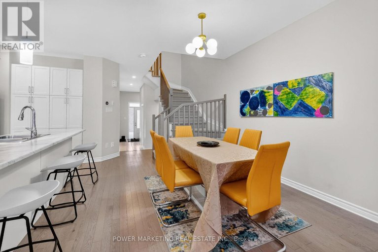 29363173/528-enclave-lane/town-of-rockland/clarence-rockland/ontario/K4K0M8_10