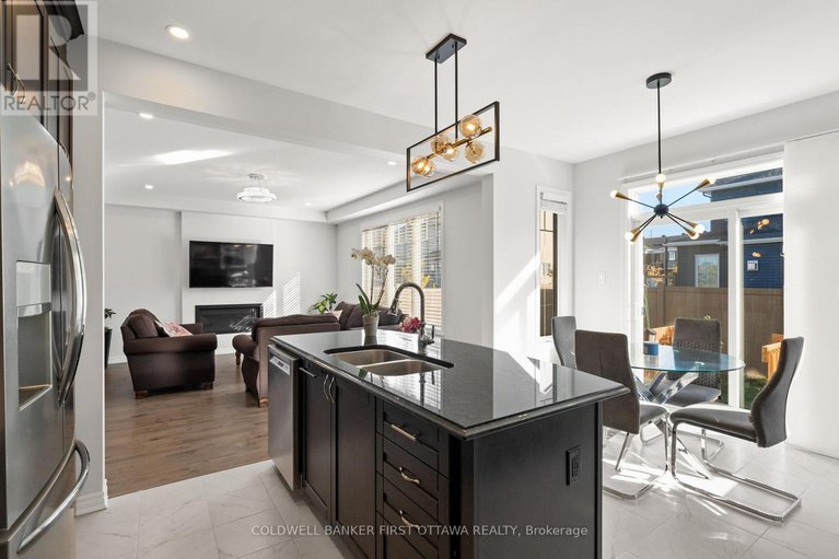 29014384/149-celestial-grove/half-moon-bay/ottawa/ontario/K2J6R6_19