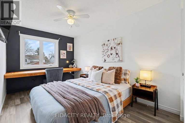 29655709/1-kathleen-crescent/stittsville-central/ottawa/ontario/K2S1L6_19