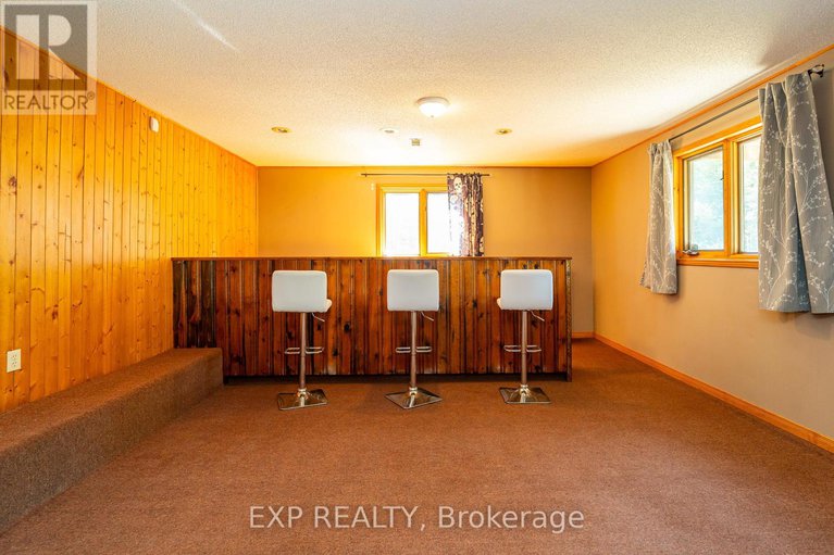 28757377/1437-usborne-street/mcnabbraeside-twps/mcnabbraeside/ontario/K0A1G0_28