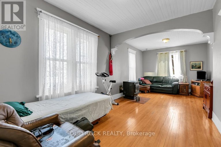 29625820/11049-gilmour-road/south-dundas-matilda-twp/south-dundas/ontario/K0E1C0_6