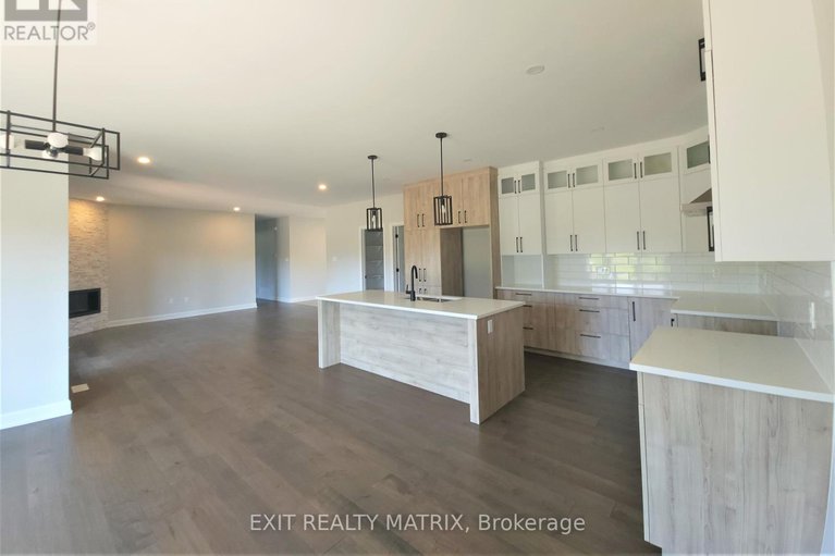28443213/33-whitetail-avenue/long-sault/south-stormont/ontario/K0C1P0_8