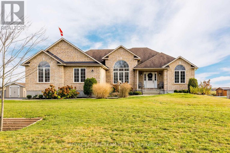 29080351/5910-wood-duck-drive/osgoode-twp-north-of-reg-rd-6/ottawa/ontario/K0A2W0_1