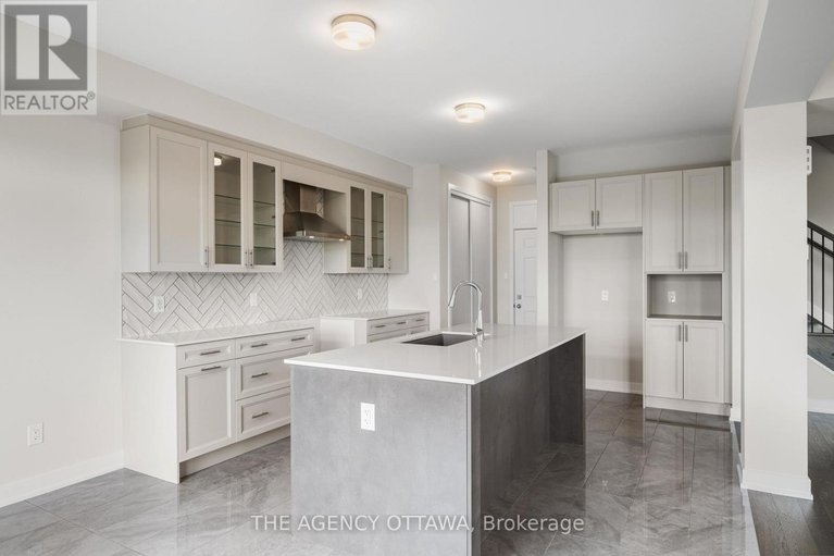 29303463/2066-postilion-street/richmond/ottawa/ontario/K0A2Z0_13