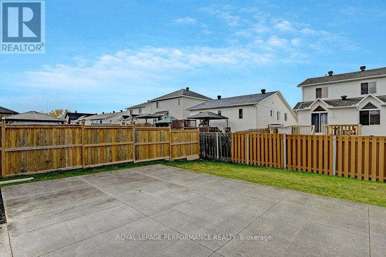 29315283/29-meadowlark-street/village-of-russell/russell/ontario/K4R0B8_34