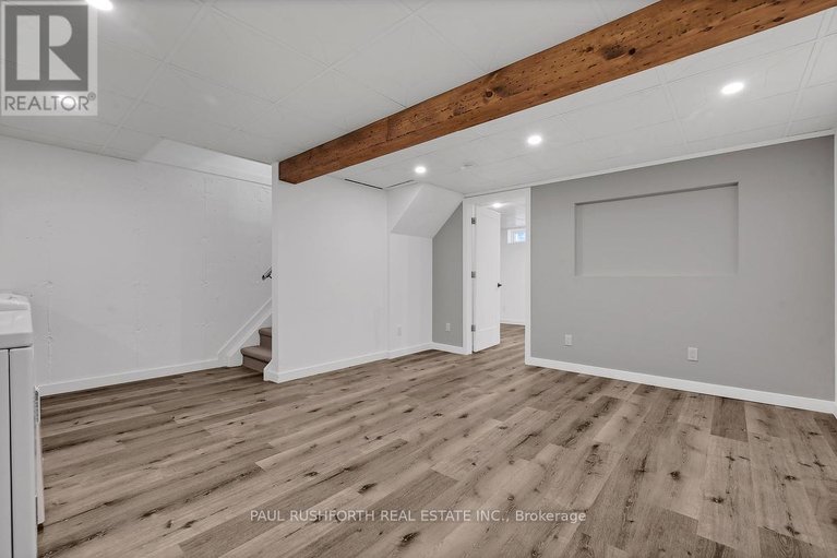 29578151/23-pixley-private/riverview-park/ottawa/ontario/K1G4C3_38