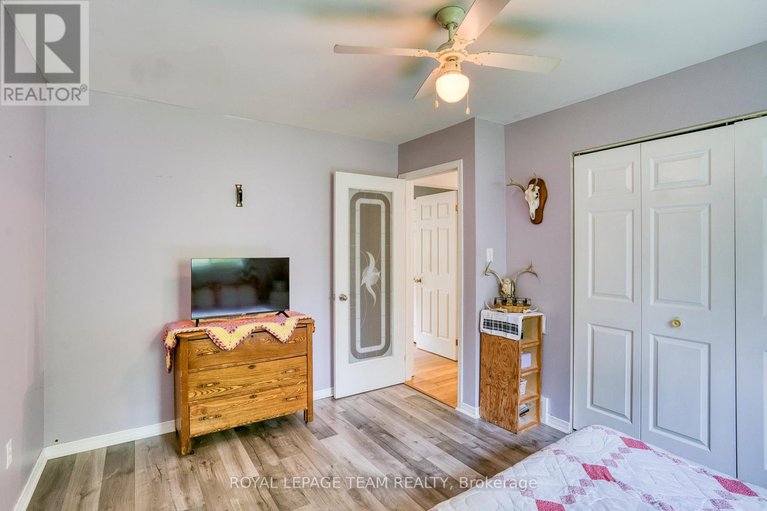28363594/285-drummond-11-concession/drummond-n-elmsley-drummond-twp/drummondnorth-elmsley/ontario/K7C0C5_39