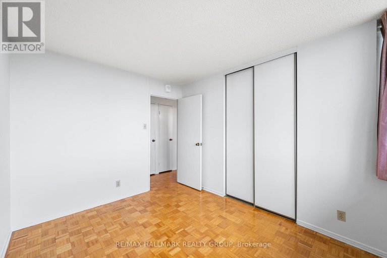 28493971/2103-2625-regina-street/britannia/ottawa/ontario/K2B5W8_17