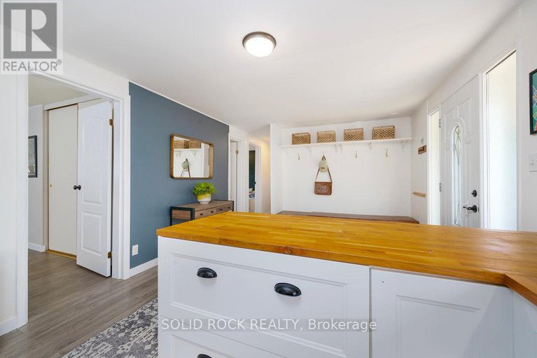 28567074/207-george-street-e/kemptville/north-grenville/ontario/K0G1J0_8