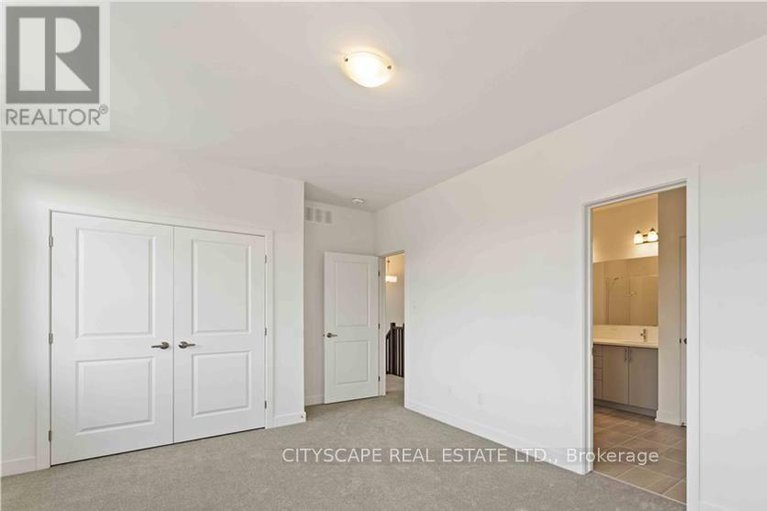 28906331/617-kenabeek-terrace/riverside-southgloucester-glen/ottawa/ontario/K4M0B3_32
