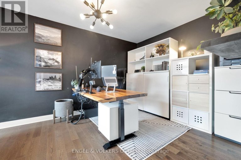 29464568/157-avro-circle/cfb-rockcliffe-and-area/ottawa/ontario/K1K4K7_34