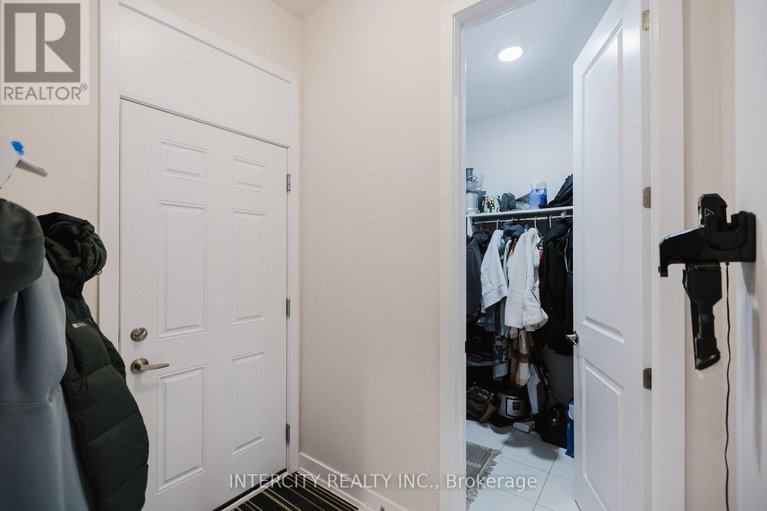 29302038/124-hackamore-crescent/goulbourn-twp-from-franktown-rdsouth-to-rideau/ottawa/ontario/K0A2Z0_8