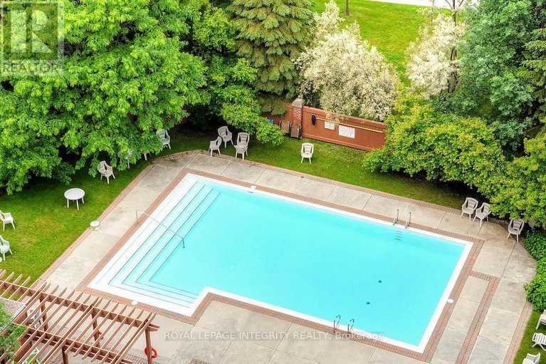 29107504/210-1025-grenon-avenue/fairfield-heights/ottawa/ontario/K2B8S5_45