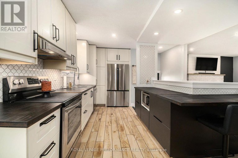 28814583/934-galaxie-avenue/navan/ottawa/ontario/K4B1M5_11